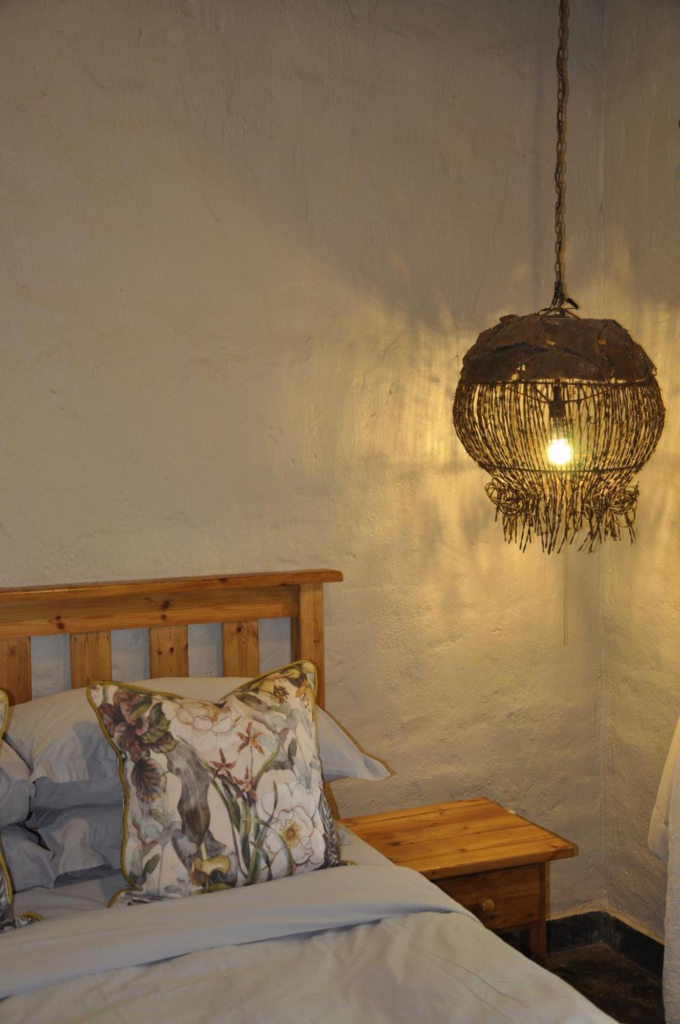 Grincourt B&B- With No Load Shedding โพเลอกวาเน ภายนอก รูปภาพ