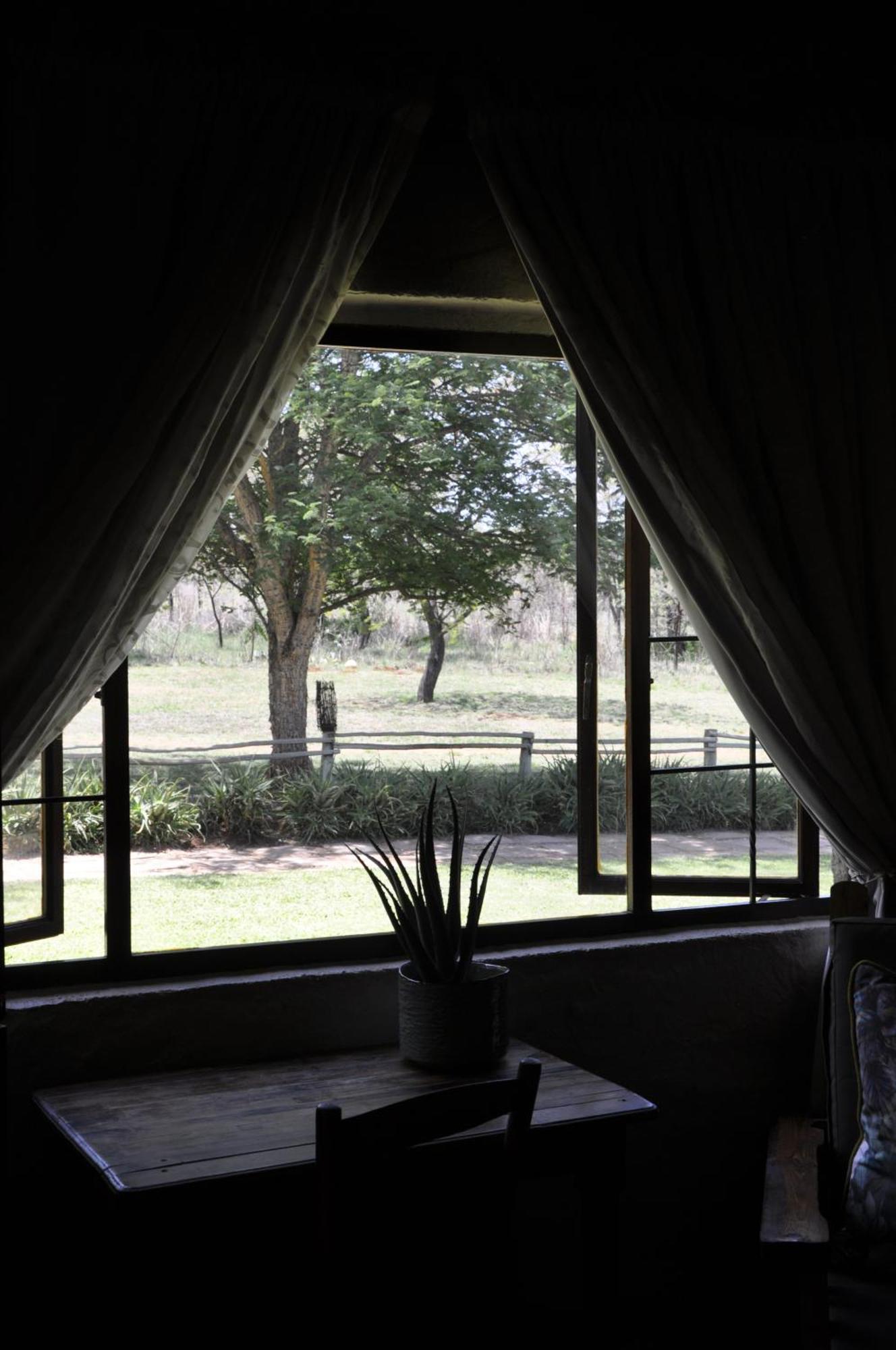 Grincourt B&B- With No Load Shedding โพเลอกวาเน ภายนอก รูปภาพ