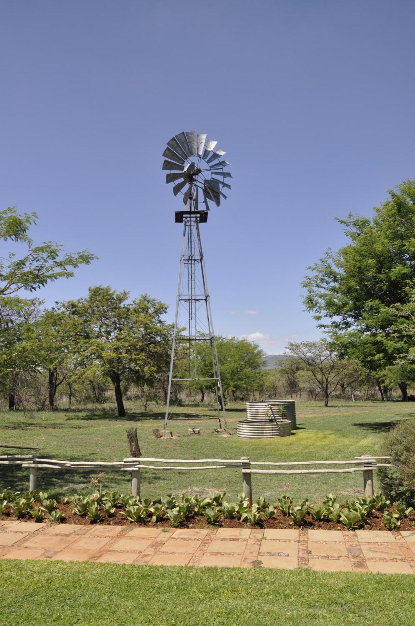 Grincourt B&B- With No Load Shedding โพเลอกวาเน ภายนอก รูปภาพ